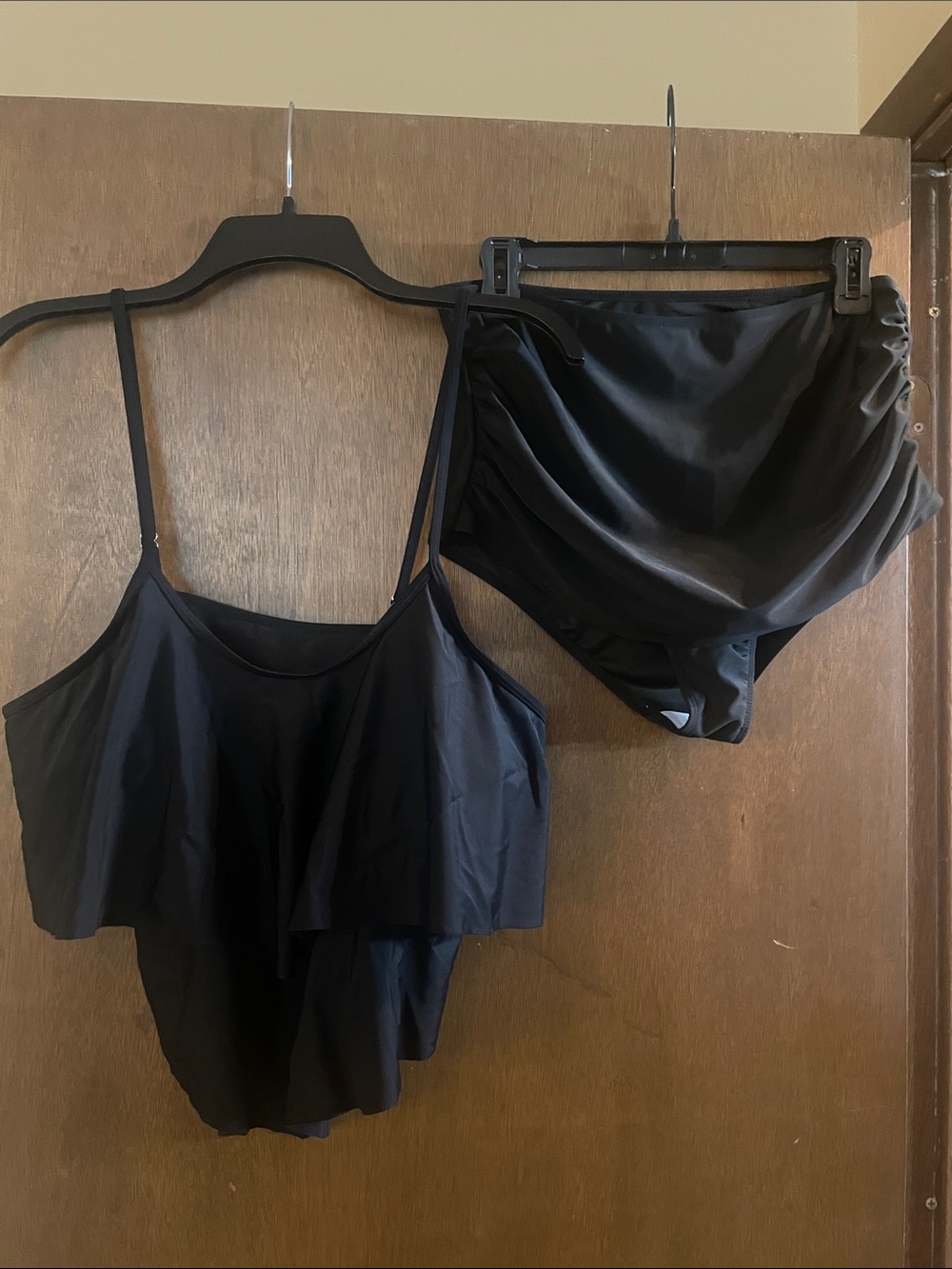 Black Ruffle-Trim Women’s Bikini Set - Flattering Two-Piece Swimwear